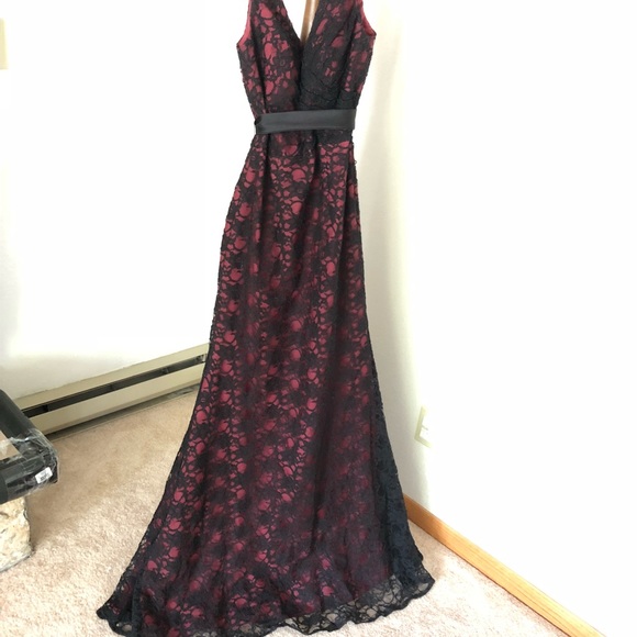 Mori Lee Dresses & Skirts - Mori Lee Formal Gown w/ Lace Overlay